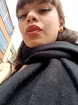 Snapshot of Violeta_12- chatting on 09.14.25 Violeta 12- online show from 09.14.25