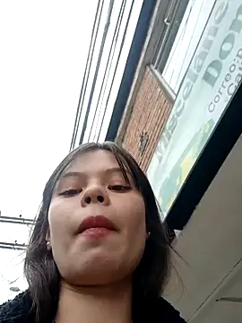 Snapshot of Violeta_12- chatting on 11.28.25 Violeta 12- online show from 11.28.25