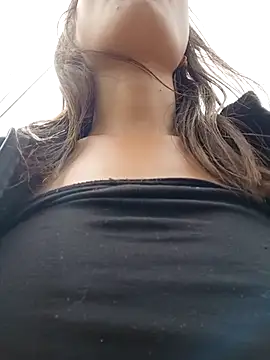 Snapshot of Violeta_12- chatting on 02.17.26 Violeta 12- online show from 02.17.26