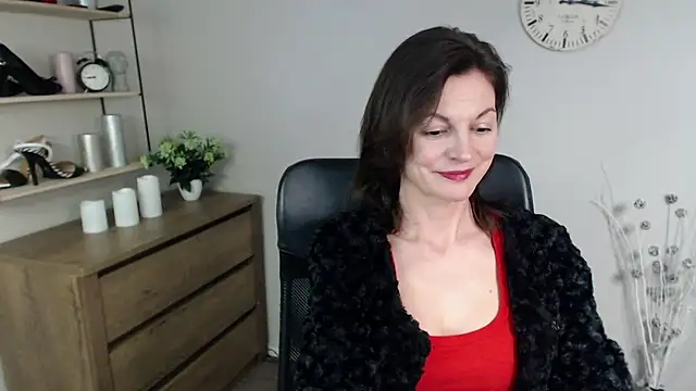 VivianWILD online show from 12.30.24