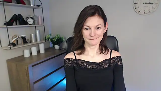 VivianWILD online show from 02.06.25