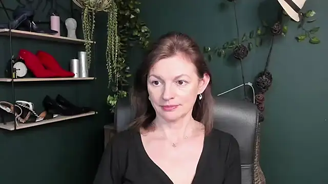 VivianWILD online show from 03.10.25