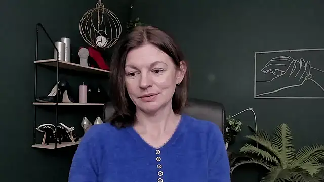 VivianWILD online show from 01.12.26