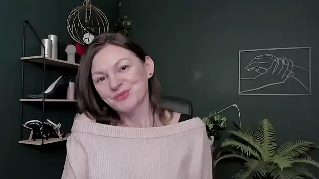 VivianWILD online show from 02.04.26