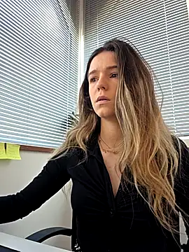 lucie mehott online show from 02.24.26