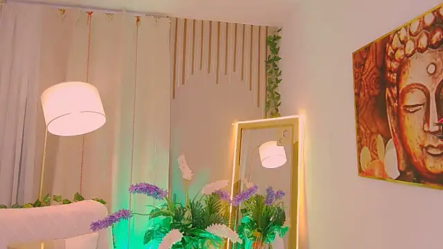 Snapshot of Miss_ash chatting on 01.28.25 Miss ash online show from 01.28.25