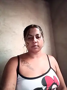 Giselabrunette25 online show from 10.17.25