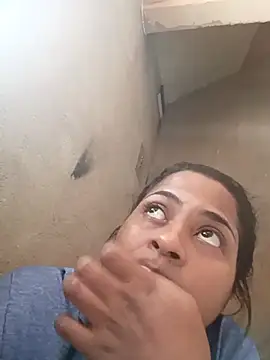 Giselabrunette25 online show from 04.15.26