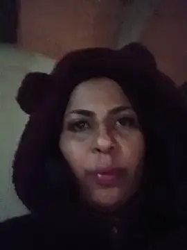 Snapshot of Giselabrunette25 chatting on 06.21.26 Giselabrunette25 online show from 06.21.26