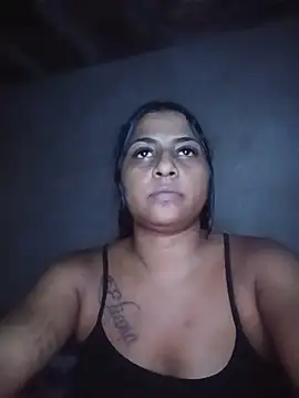 Snapshot of Giselabrunette25 chatting on 07.28.26 Giselabrunette25 online show from 07.28.26