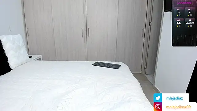 MalejaDiaz  online show from 01.24.25