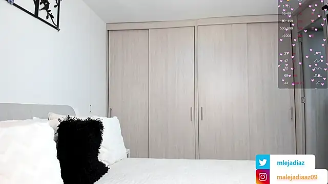 MalejaDiaz  online show from 03.21.25