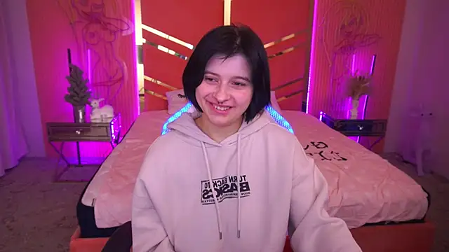 Miki Kivi online show from 01.19.25