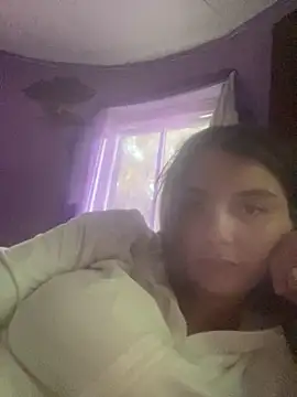 itzcheyduh online show from 10.08.25