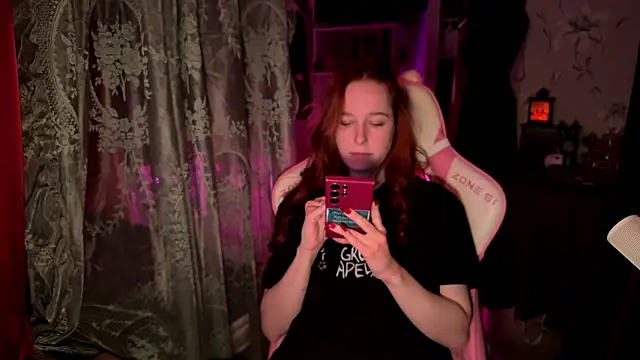 Snapshot of pearl_princess_ chatting on 02.11.26 pearl princess online show from 02.11.26