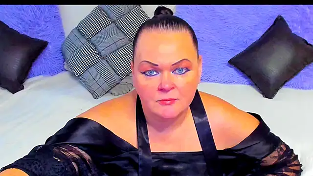 MilanaBiegert online show from 11.03.25