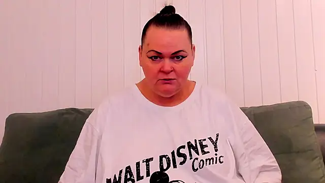 MilanaBiegert online show from 02.11.26