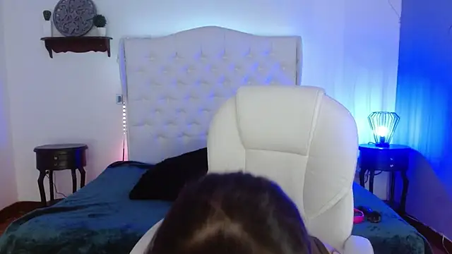 elena detroya online show from 01.11.25