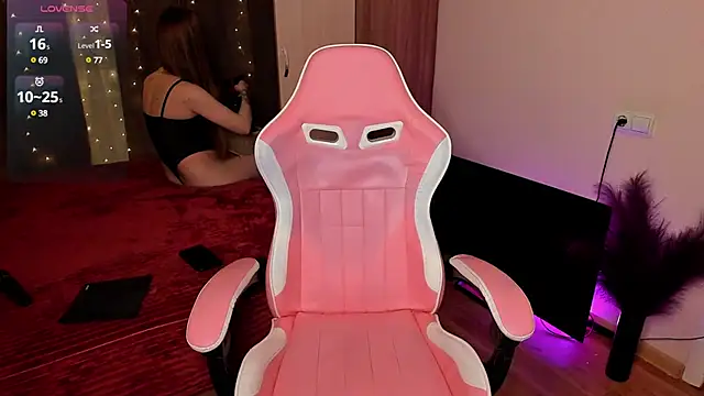 Jane Paws online show from 01.11.25