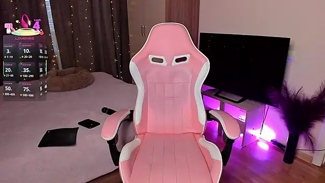 Jane Paws online show from 12.05.25