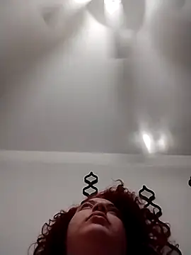 lolabun247 online show from 12.29.24