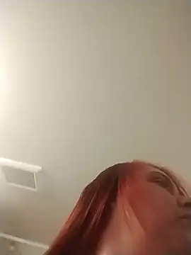 lolabun247 online show from 12.31.24