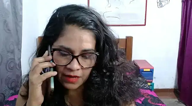 Mistresskloe01 online show from 12.05.24