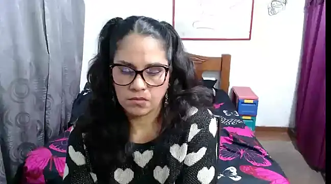 Mistresskloe01 online show from 01.10.25