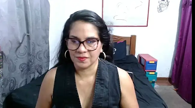 Mistresskloe01 online show from 02.11.25