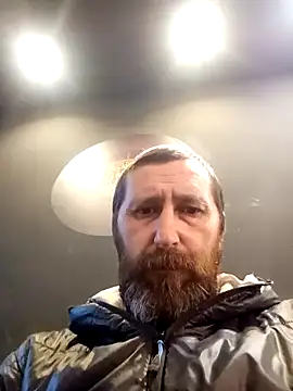 Snapshot of BZHsex chatting on 02.07.25 BZHsex online show from 02.07.25