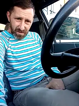 Snapshot of BZHsex chatting on 02.26.25 BZHsex online show from 02.26.25