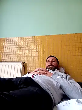 Snapshot of BZHsex chatting on 03.22.25 BZHsex online show from 03.22.25