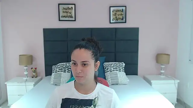 MadisonJenner online show from 01.05.25