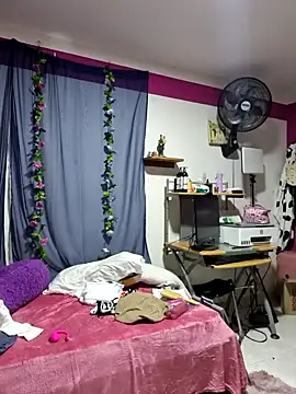 Snapshot of Angela_hank2 chatting on 11.24.25 Angela hank2 online show from 11.24.25