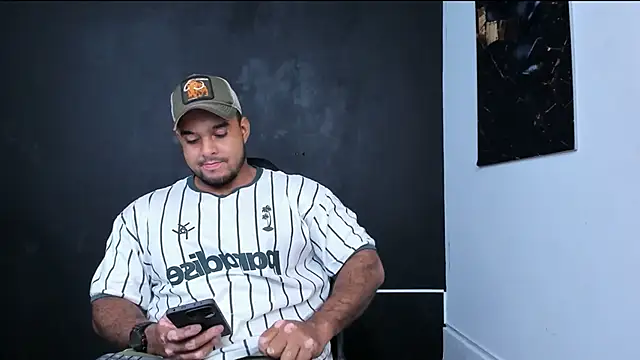 Big furry bear13 online show from 02.14.26