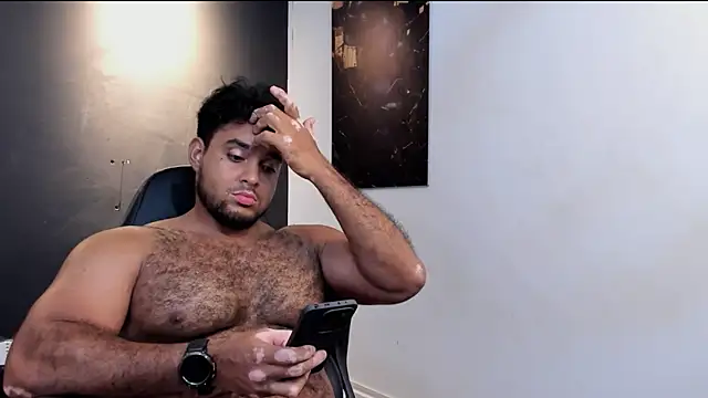 Big furry bear13 online show from 03.17.26