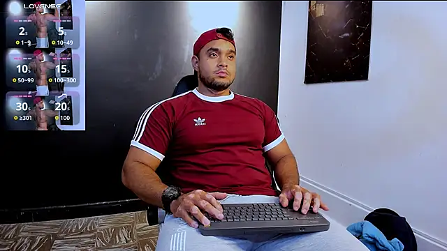 Big furry bear13 online show from 03.31.26