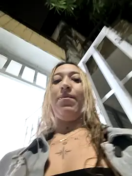 MollyCruz online show from 02.02.26