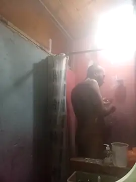 Pela1984 online show from 10.30.25