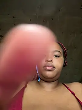 Linahlove online show from 01.01.25