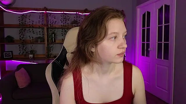 Snapshot of Ksuhesa chatting on 02.21.26 Ksuhesa online show from 02.21.26