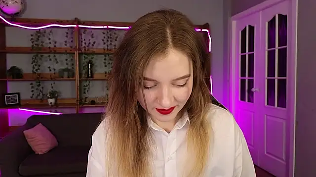 Snapshot of Ksuhesa chatting on 02.23.26 Ksuhesa online show from 02.23.26