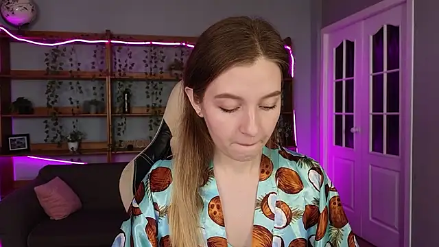 Snapshot of Ksuhesa chatting on 02.27.26 Ksuhesa online show from 02.27.26