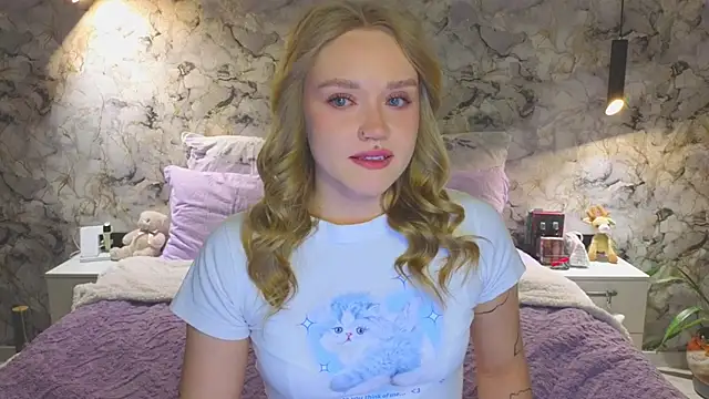 Aurora Golden1 online show from 10.19.25