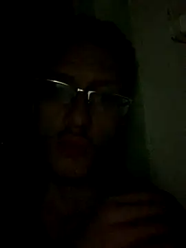 Snapshot of SOYMRX chatting on 12.04.25 SOYMRX online show from 12.04.25