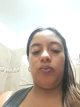 Snapshot of _MaripossaSexy_ chatting on 12.21.24 MaripossaSexy online show from 12.21.24