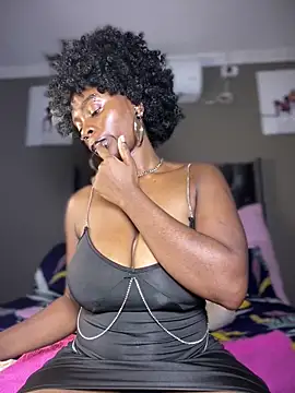 Candy-Heart online show from 04.13.26