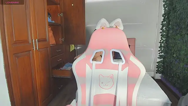 emmars  online show from 11.05.25