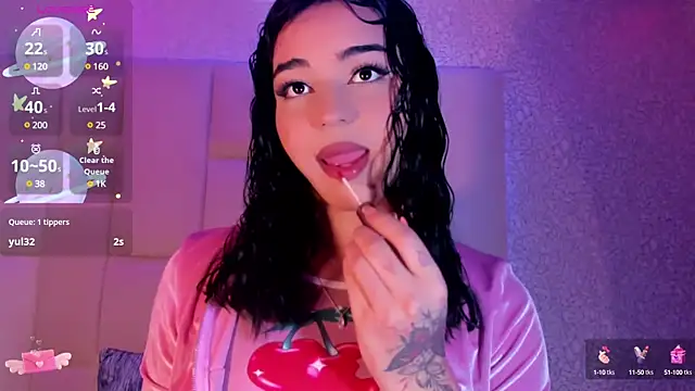 Summer walkerr online show from 02.11.25