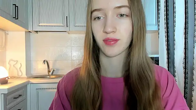leslie my lovee online show from 11.20.25